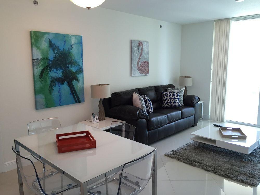 Churchill Suites Miami Brickell - One Broadway Exterior photo